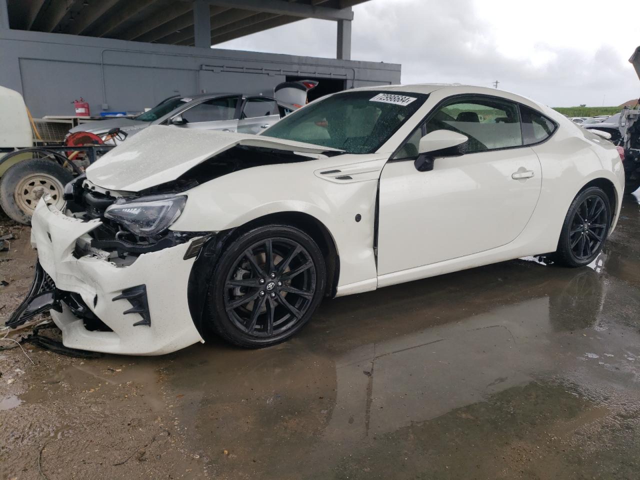 TOYOTA 86 BASE 2017