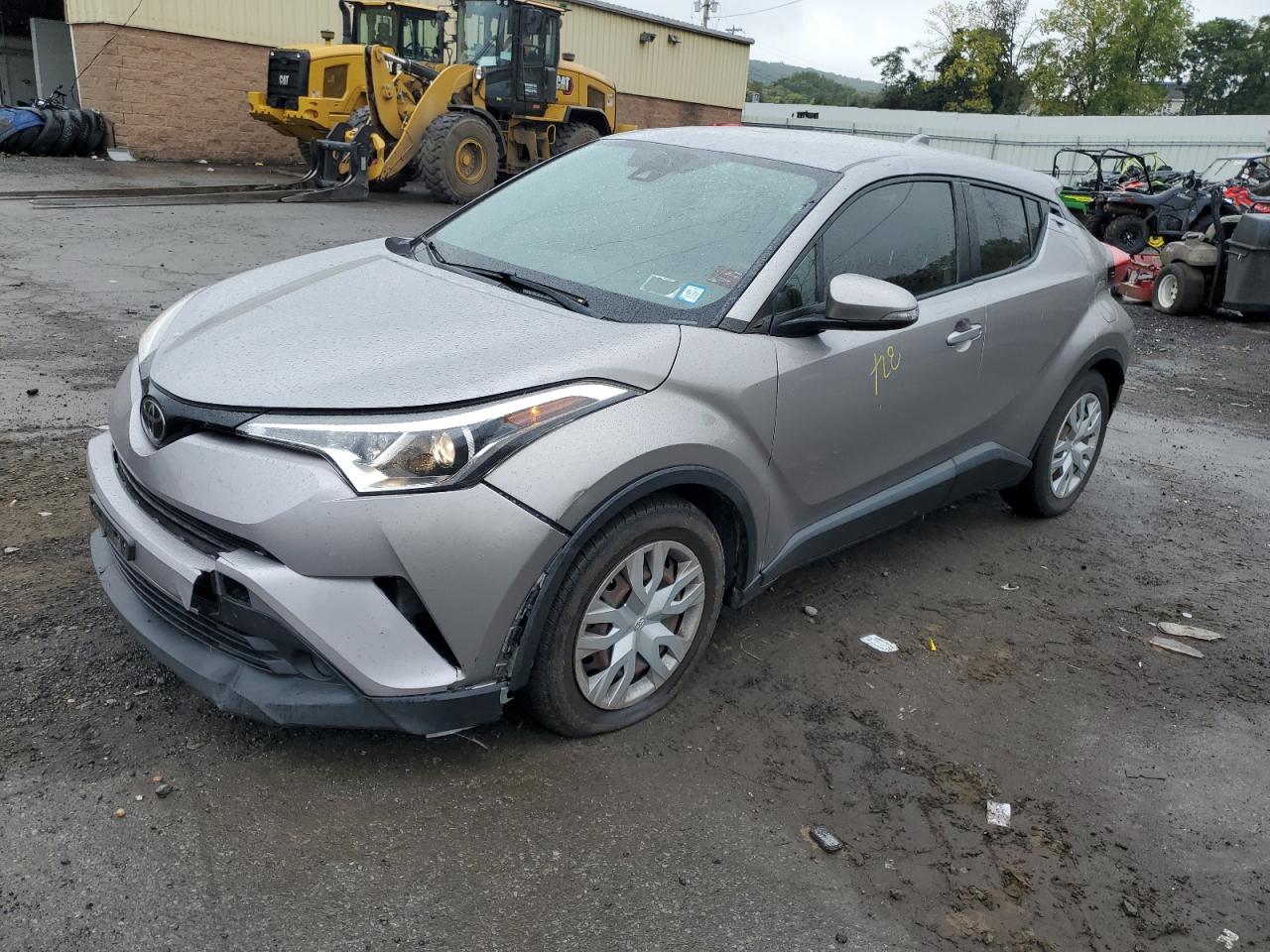 TOYOTA C-HR XLE 2019
