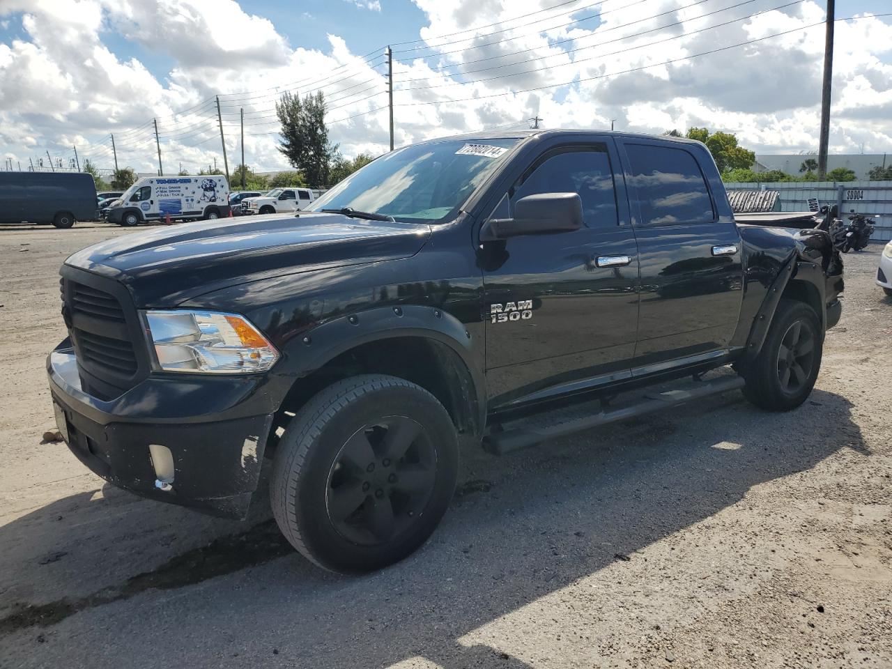 RAM 1500 SLT 2014