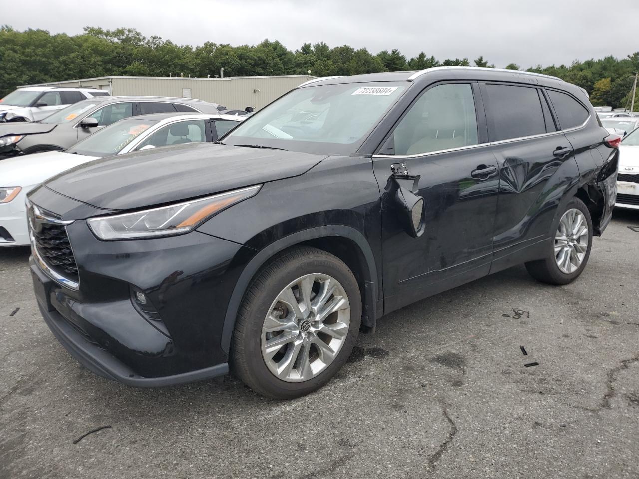 TOYOTA HIGHLANDER 2020