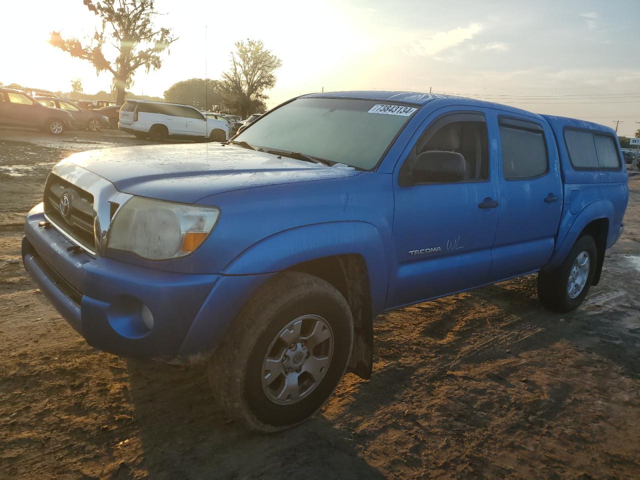 TOYOTA TACOMA DOU 2010