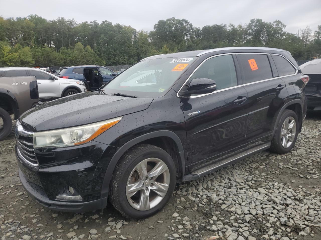 TOYOTA Highlander 2015