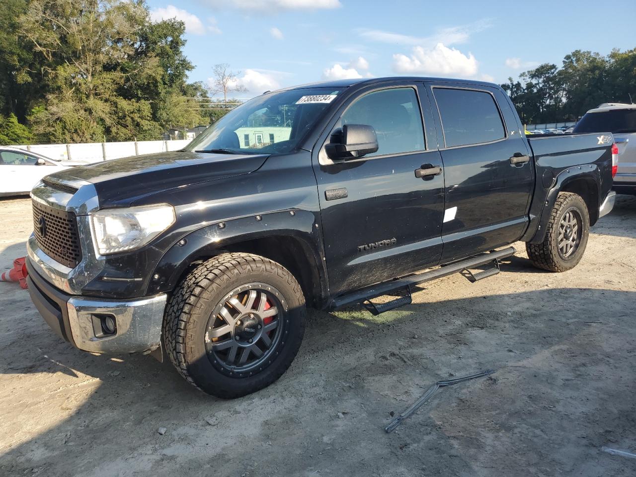 TOYOTA TUNDRA CRE 2017