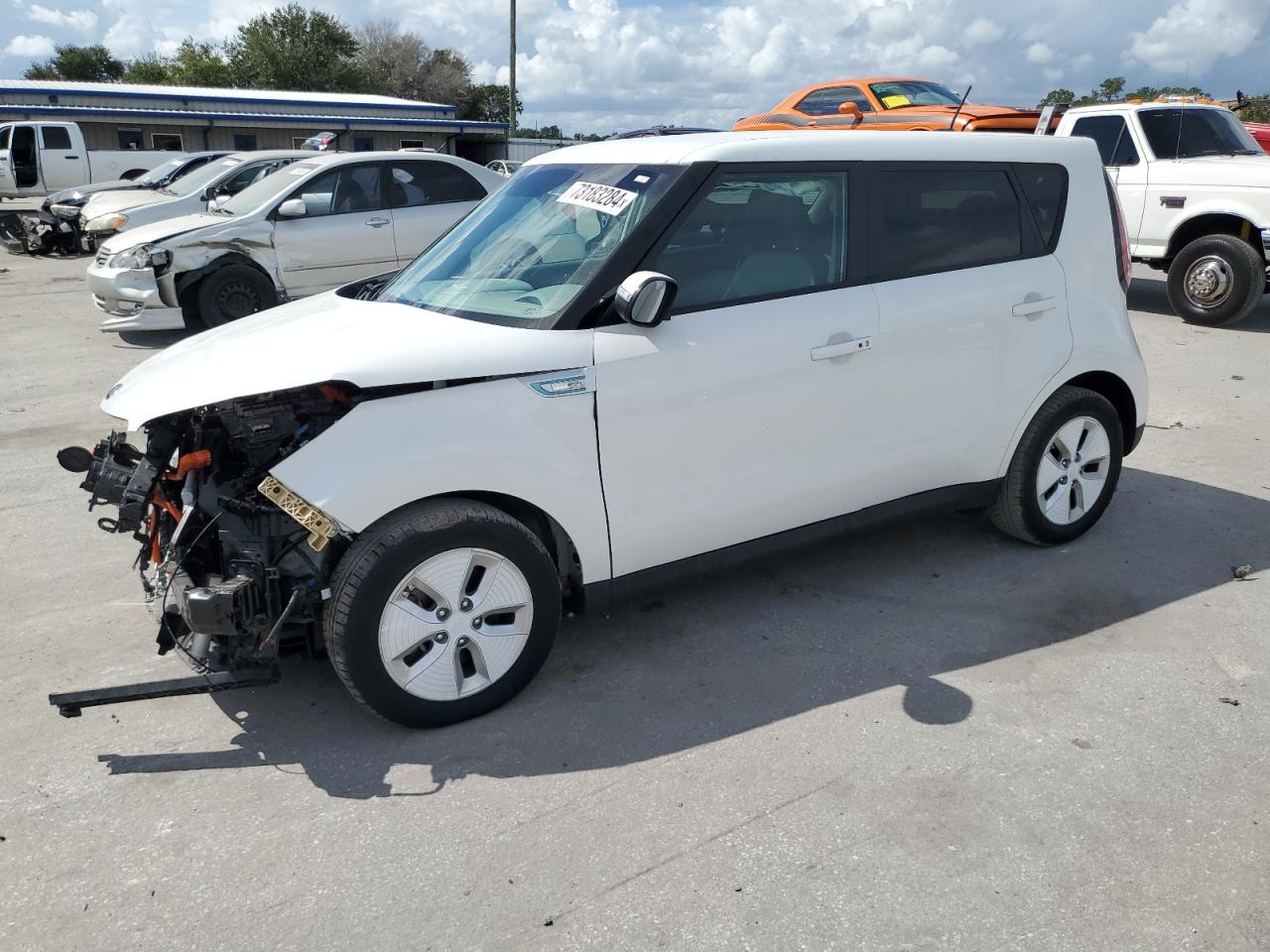 KIA Soul Ev + 2016