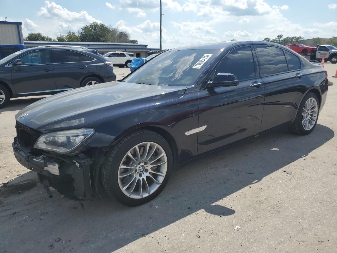 BMW 750 XI 2014