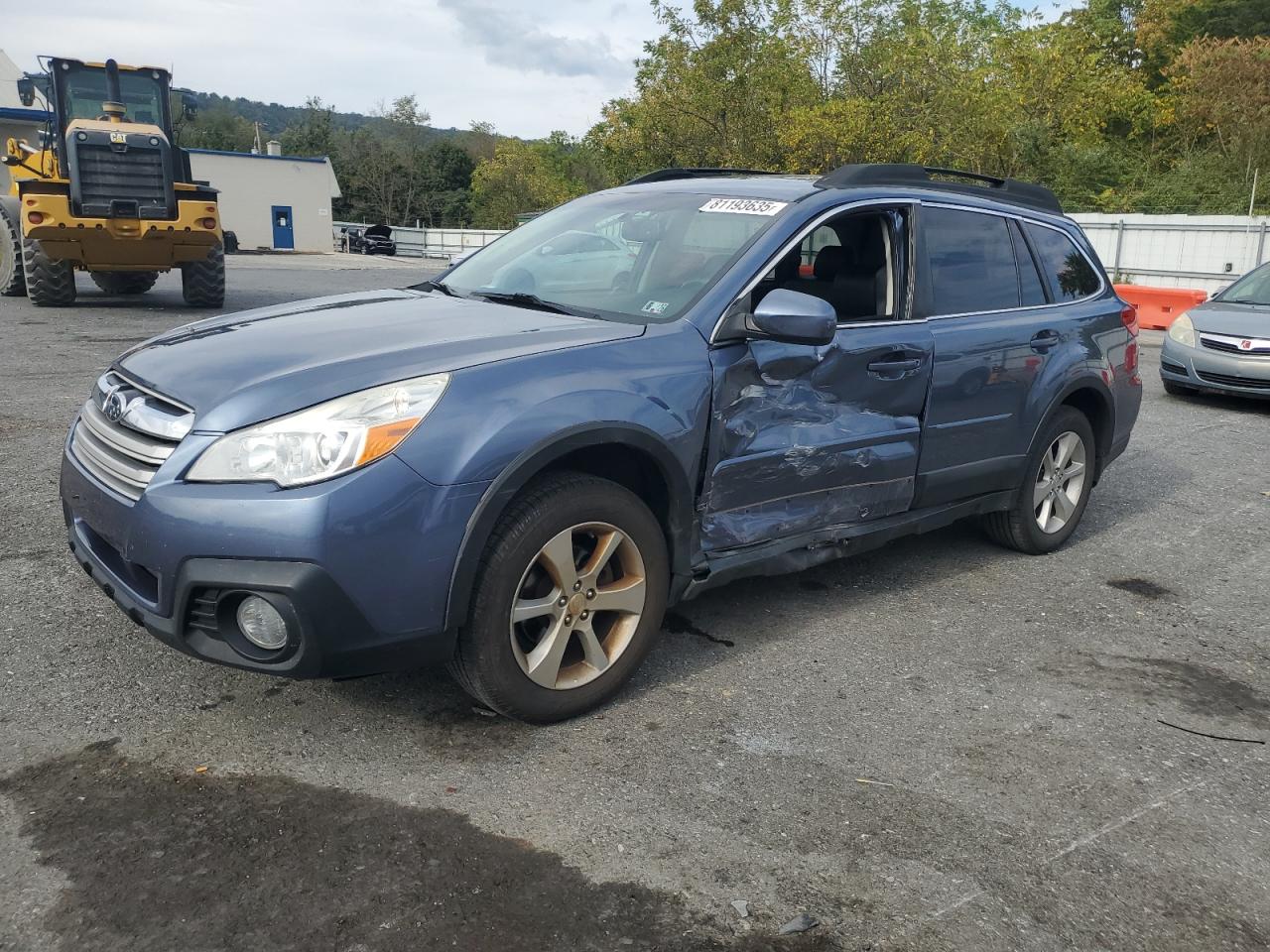 SUBARU OUTBACK 2. 2014