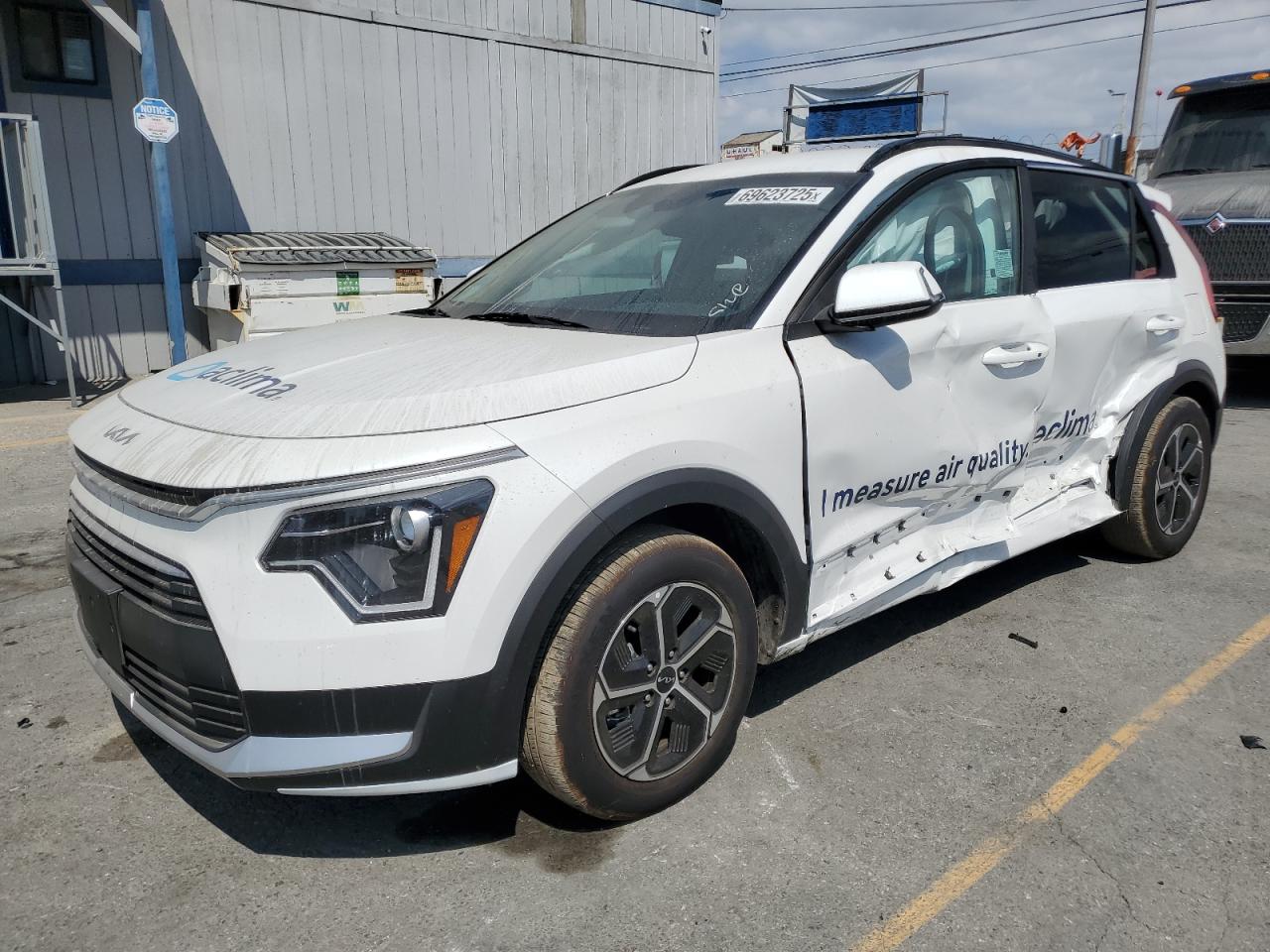 KIA NIRO EX 2025