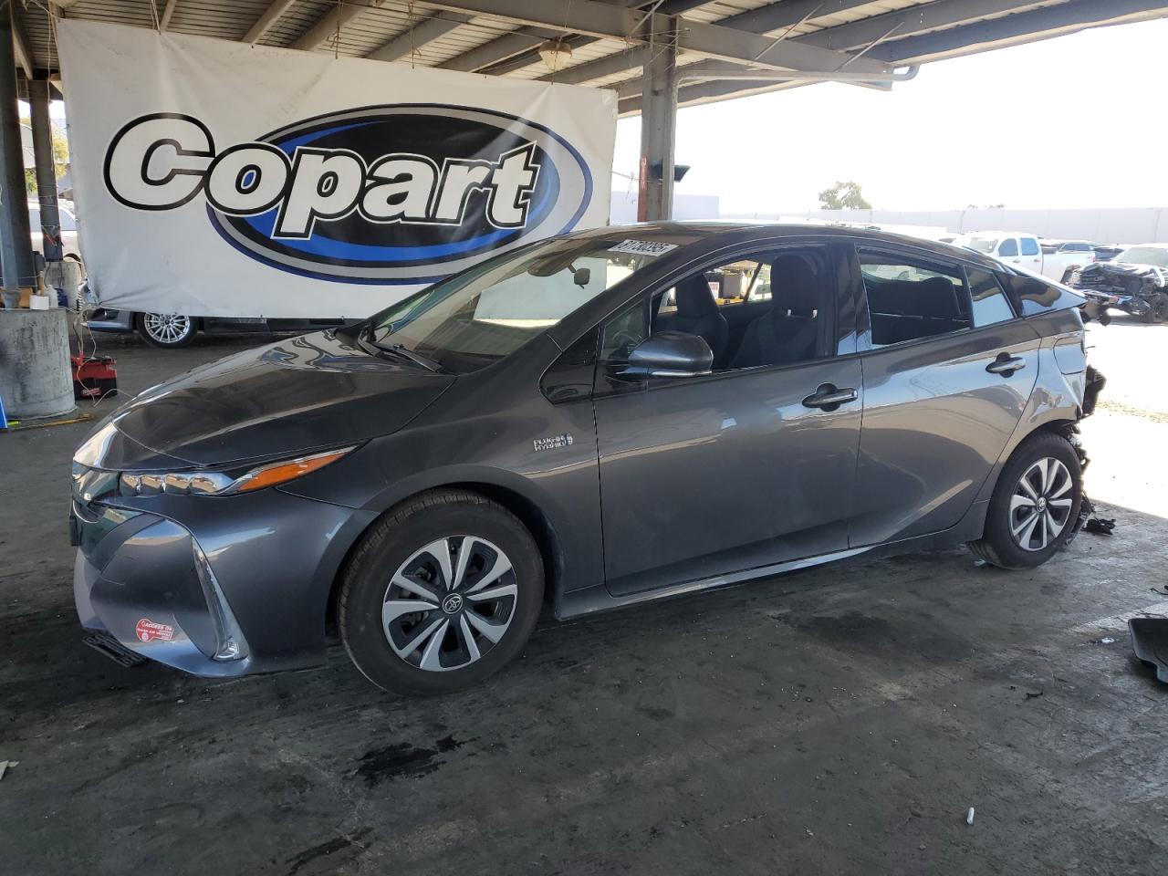 TOYOTA PRIUS PRIME 2017