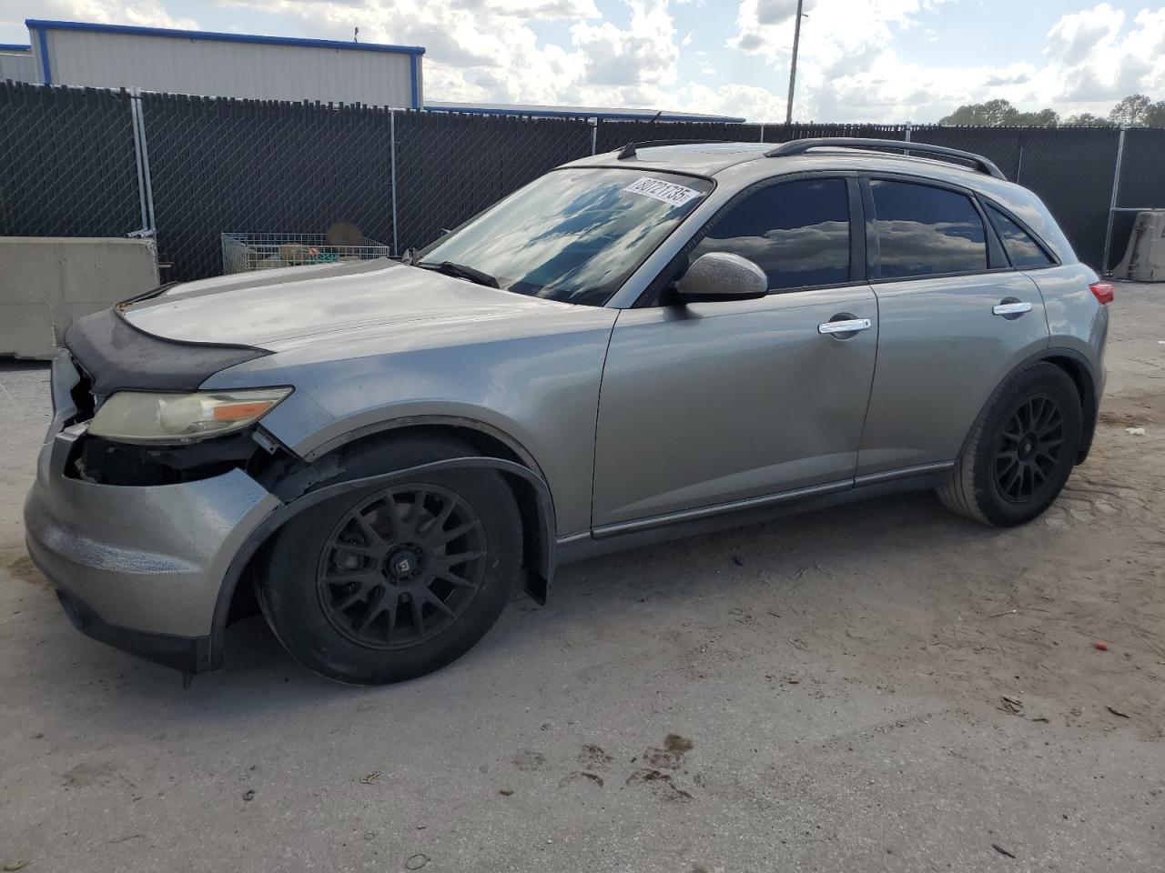 INFINITI FX35 2004