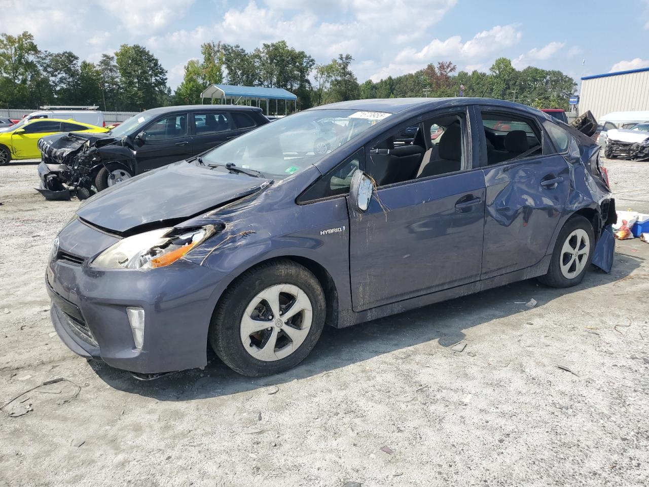 TOYOTA PRIUS 2013