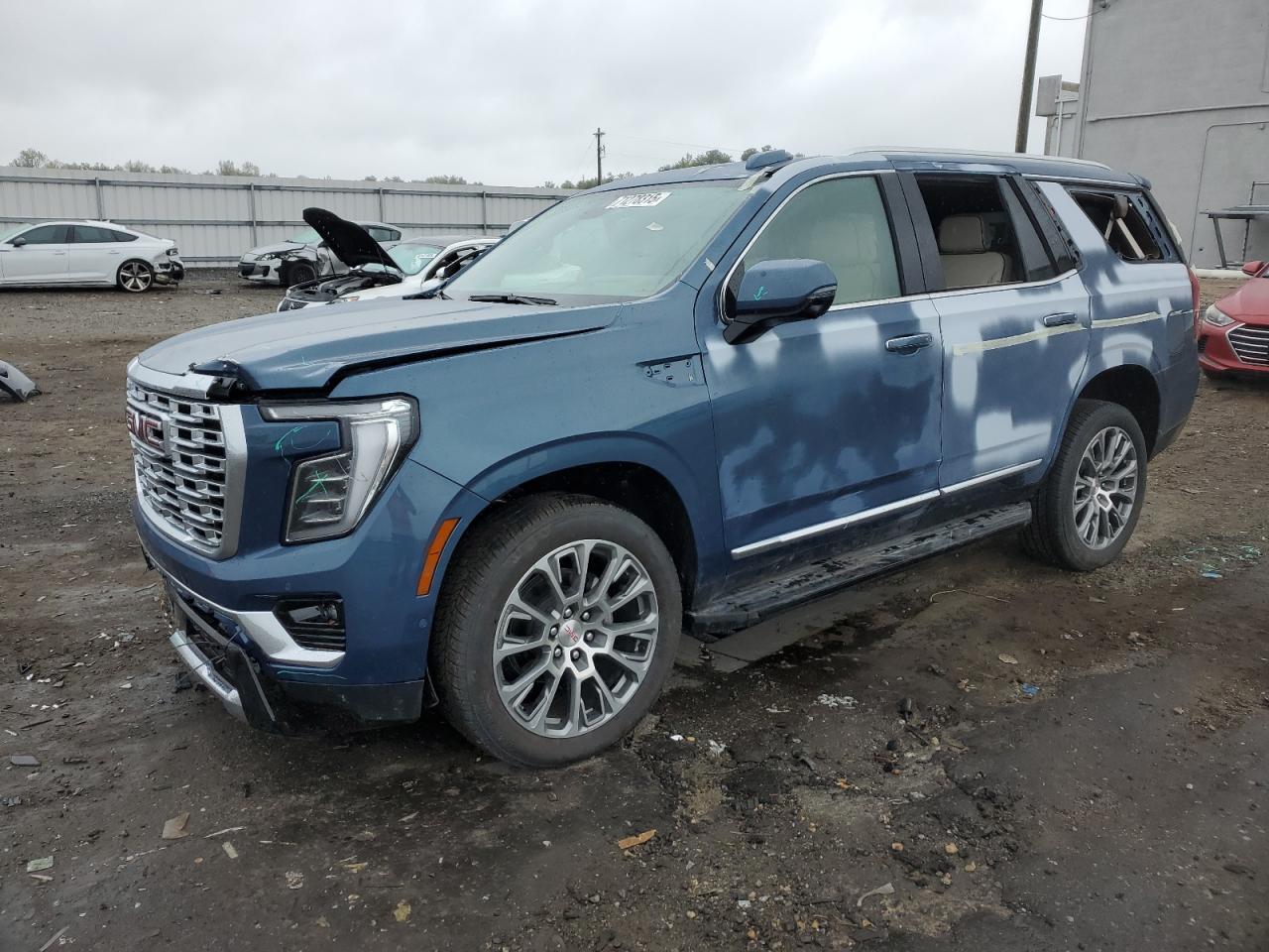 GMC YUKON DENA 2025