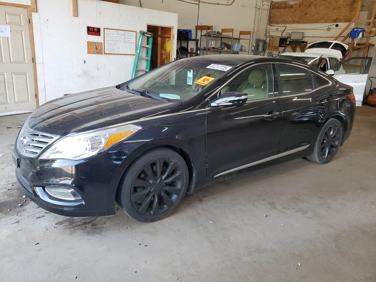HYUNDAI AZERA GLS 2013