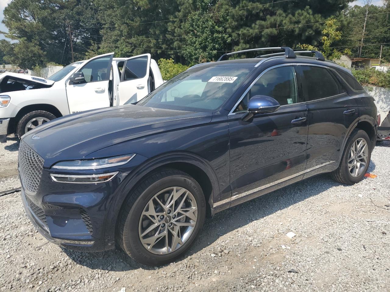 GENESIS GV70 2025