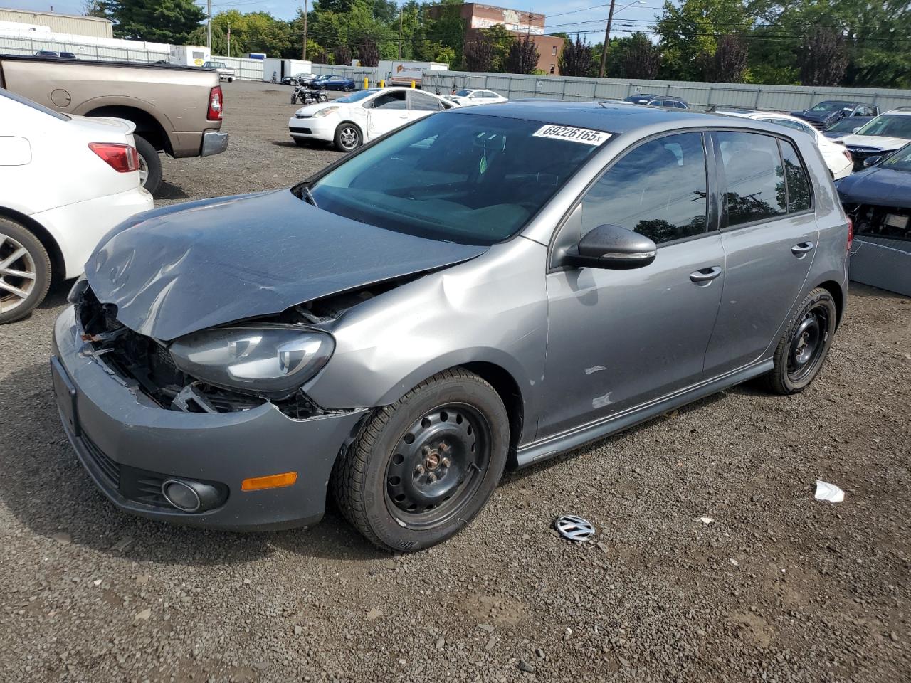 VOLKSWAGEN GOLF 2011