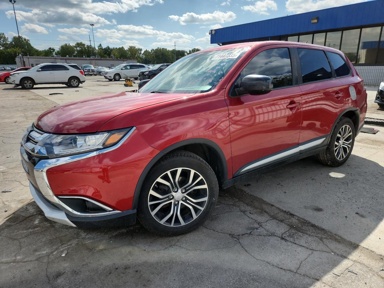 MITSUBISHI OUTLANDER 2016