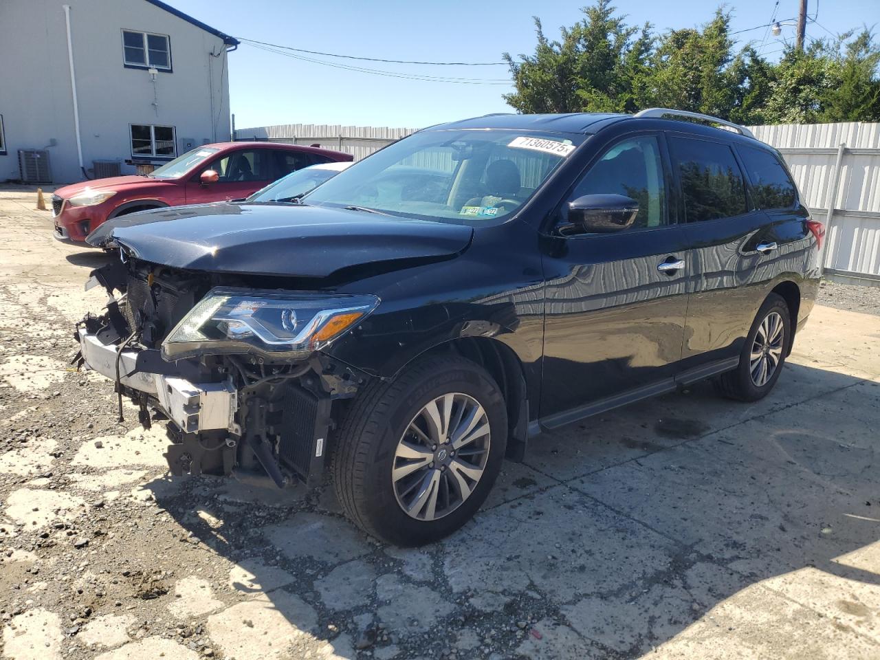 NISSAN PATHFINDER 2020