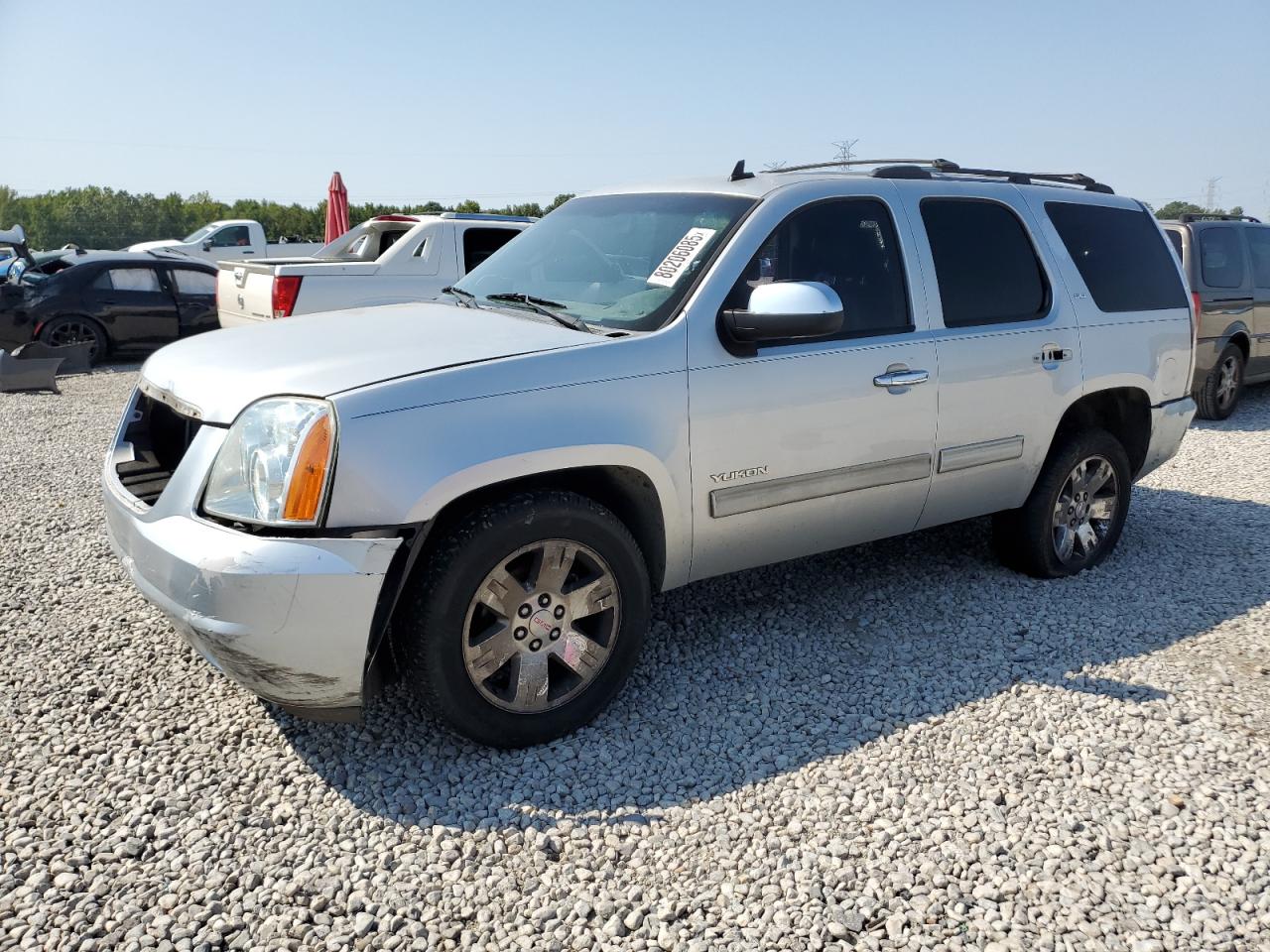 GMC YUKON SLT 2012