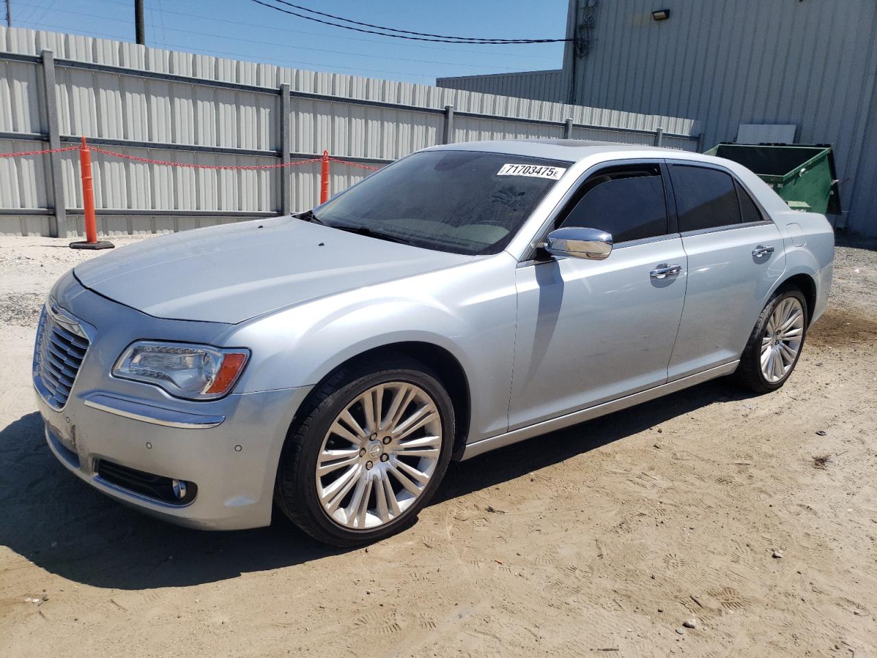 CHRYSLER 300 2013