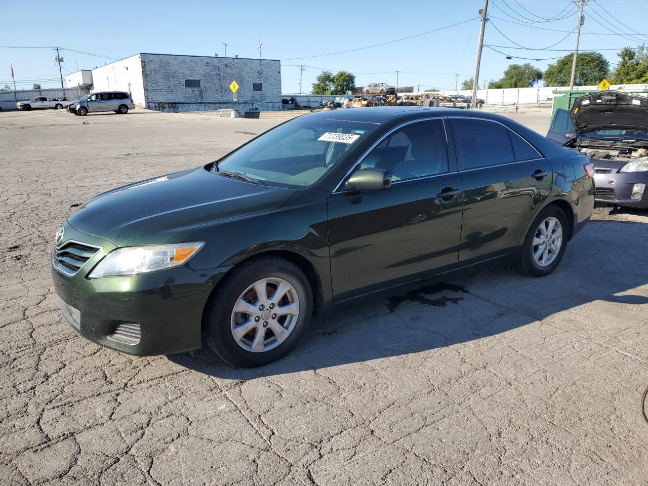 TOYOTA CAMRY BASE 2011