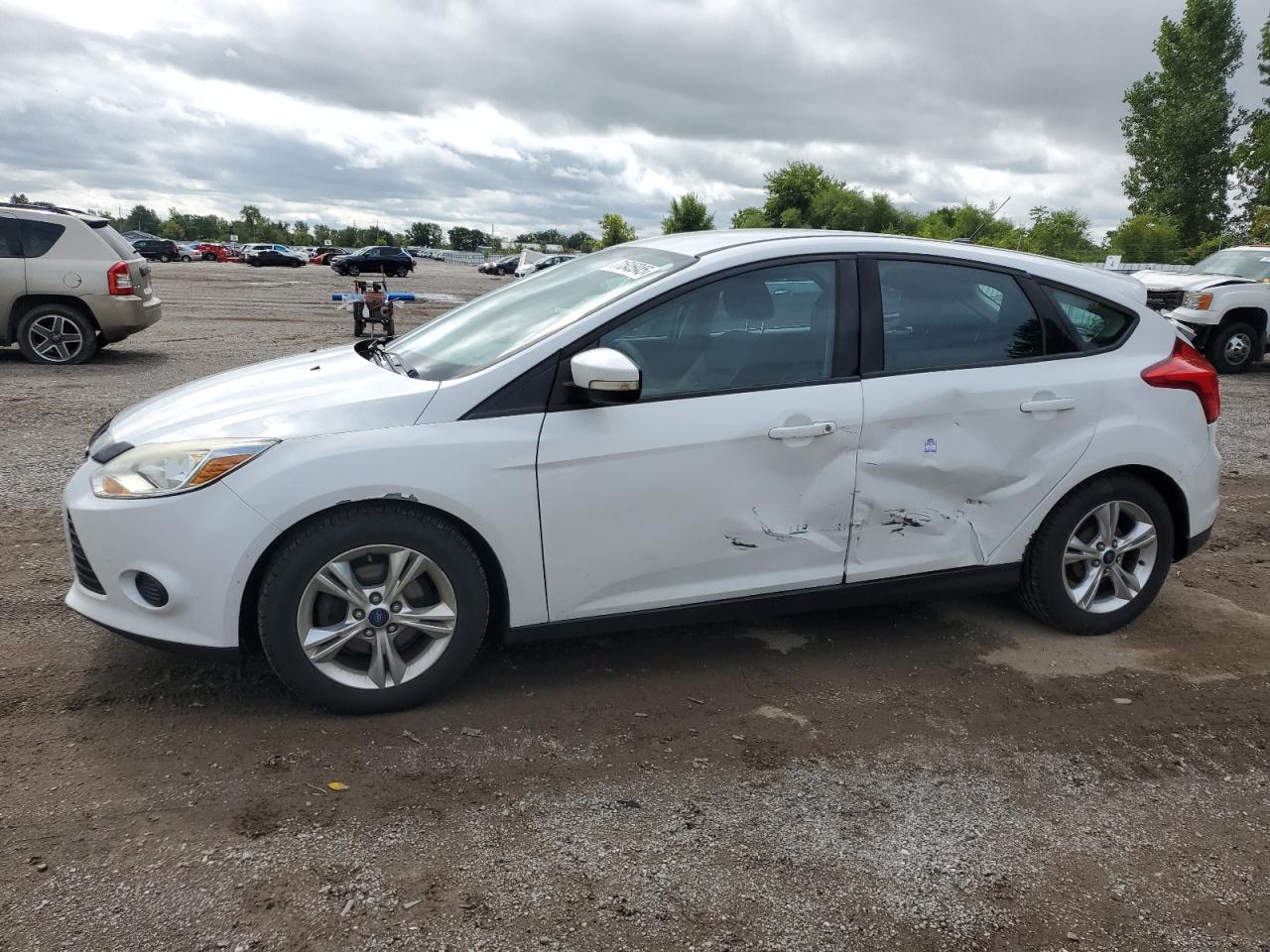 FORD FOCUS SE 2014