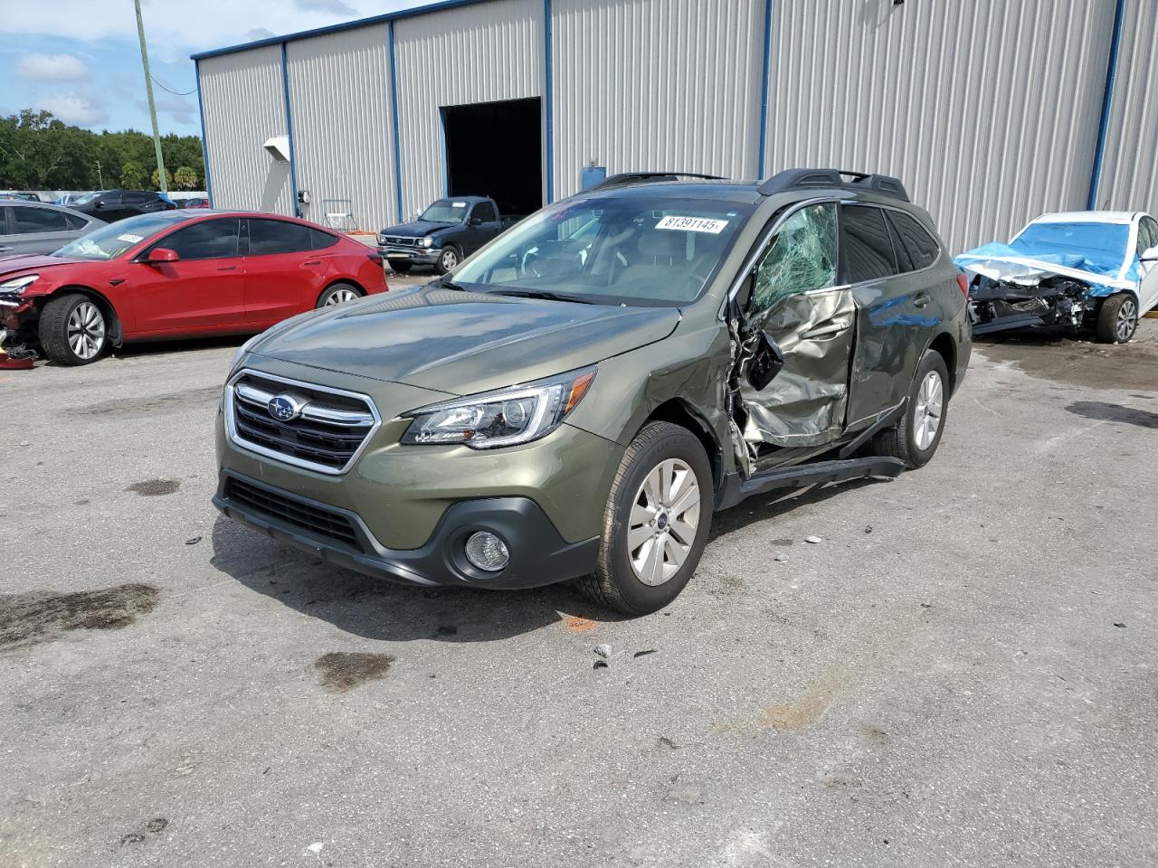 SUBARU OUTBACK 2. 2019