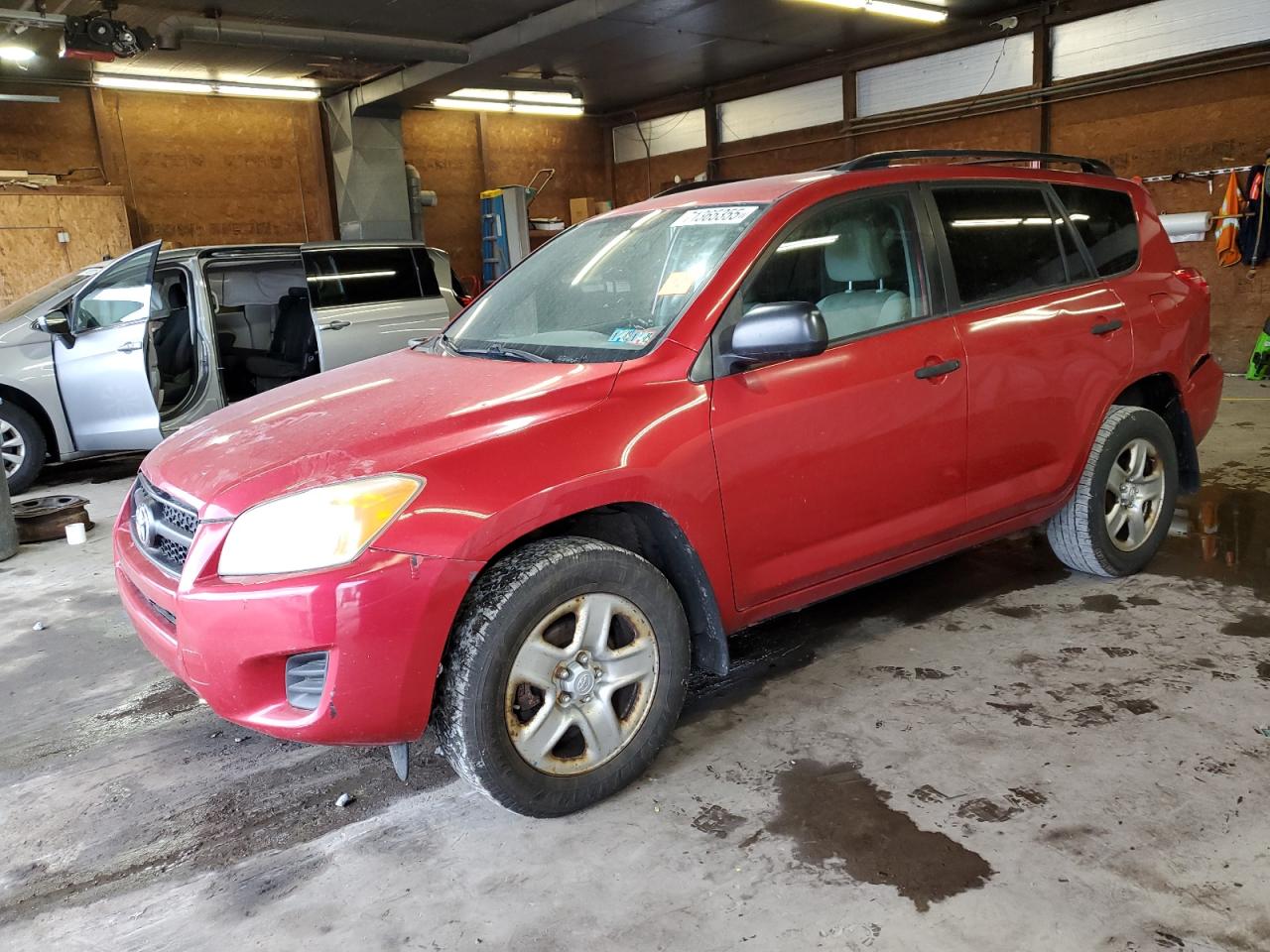 TOYOTA RAV4 2010