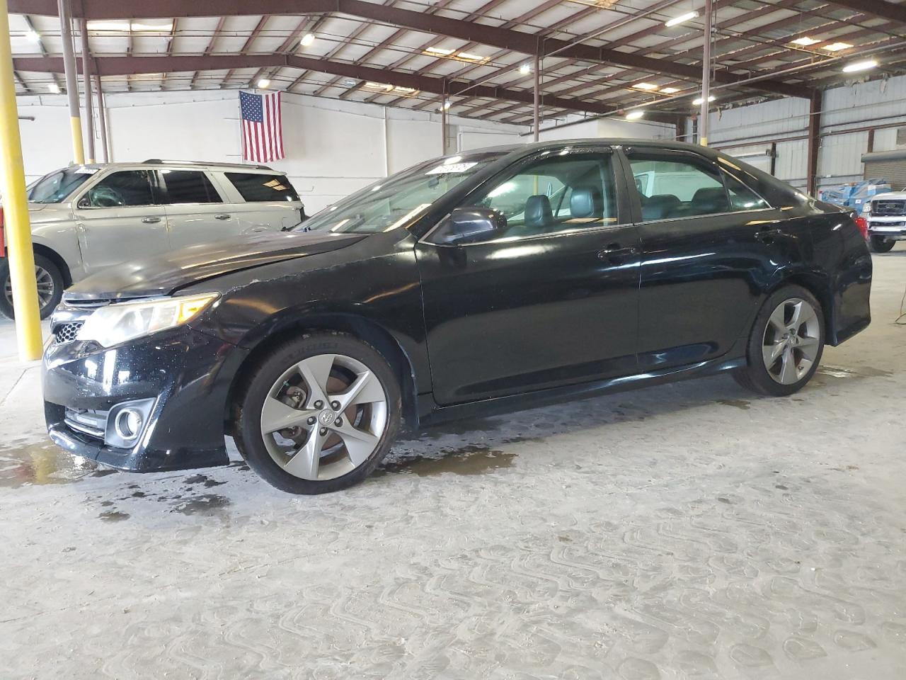 TOYOTA CAMRY BASE 2012