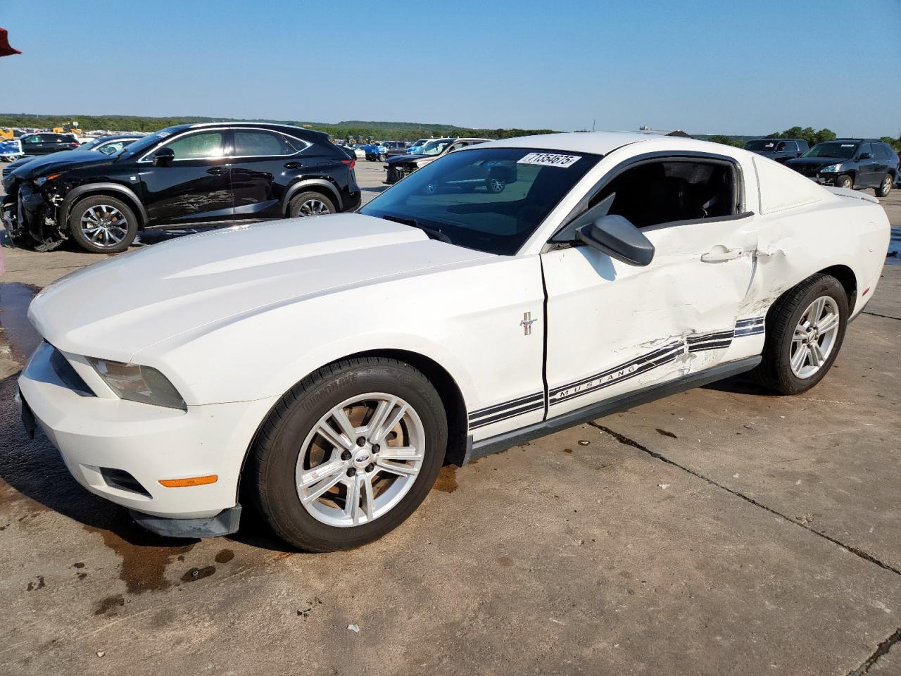 FORD MUSTANG 2011