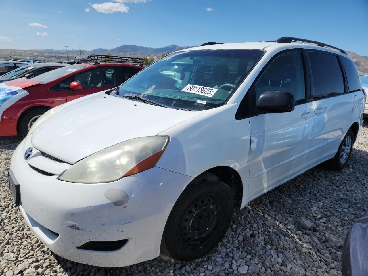 TOYOTA SIENNA CE 2009