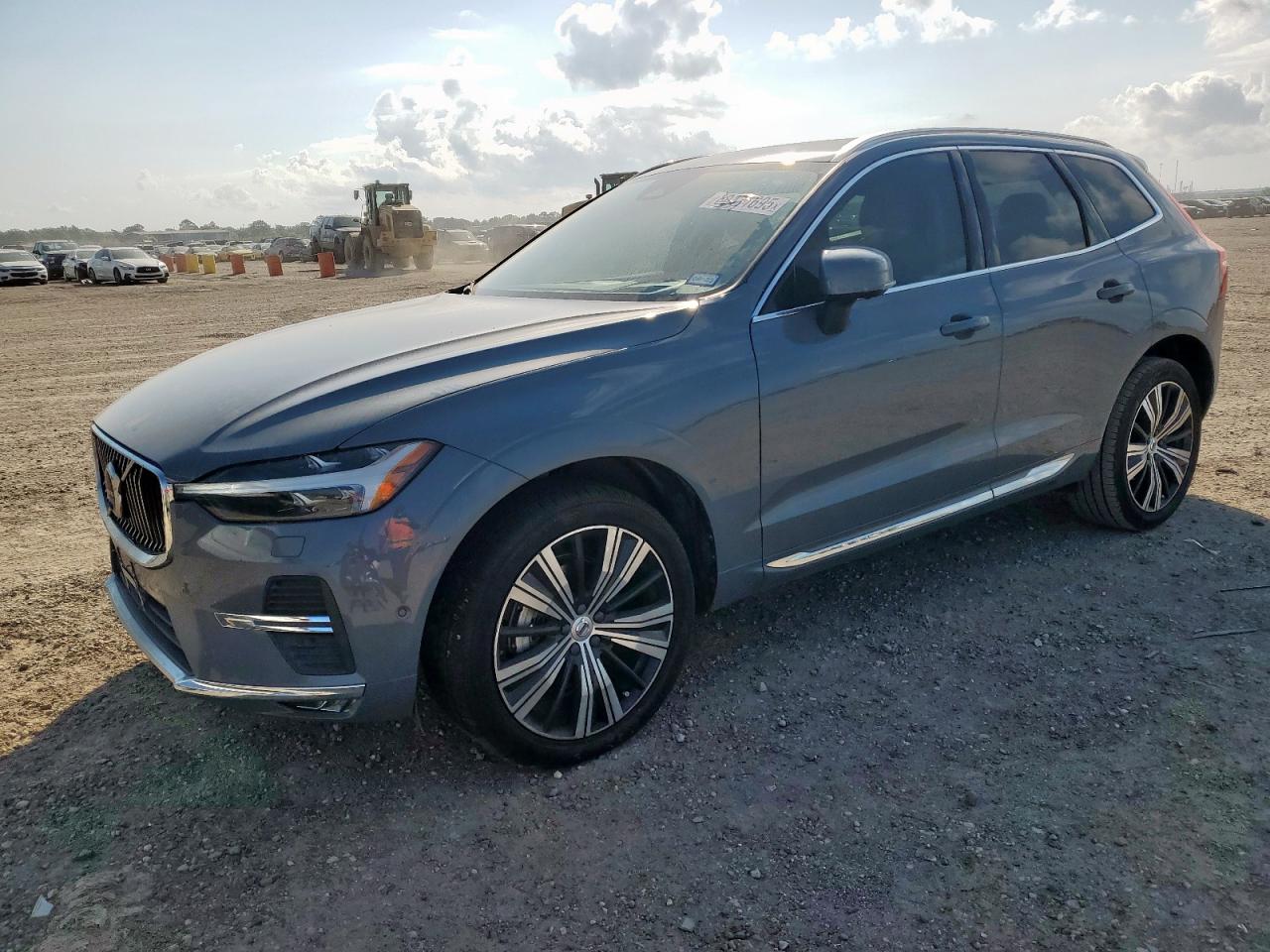VOLVO XC60 B5 IN 2022