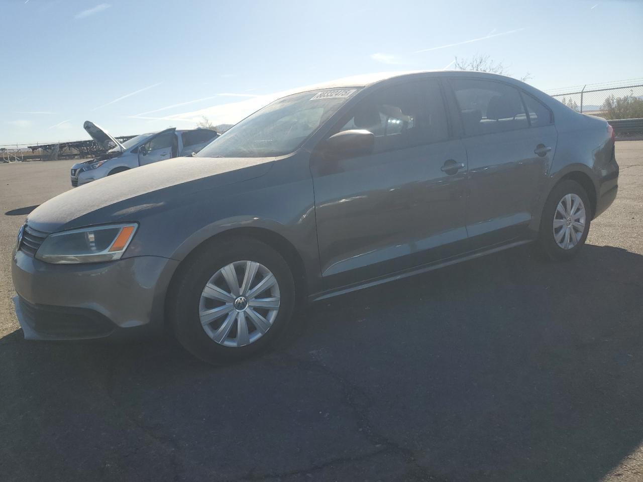 VOLKSWAGEN JETTA BASE 2014