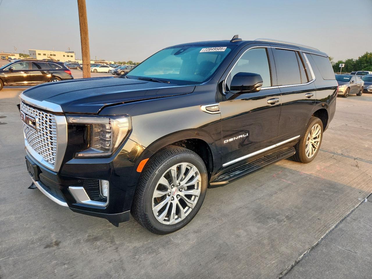 GMC YUKON DENA 2021
