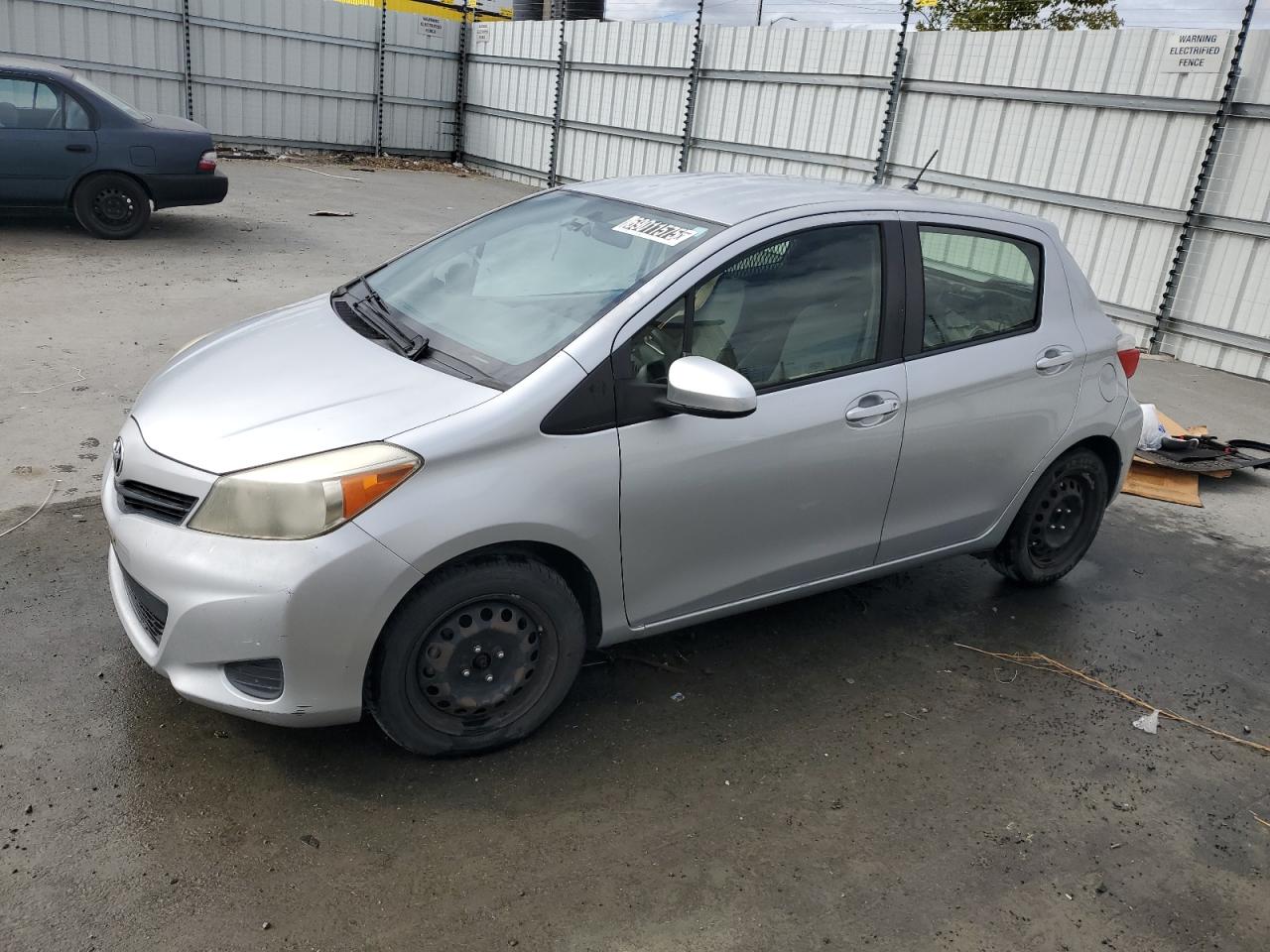 TOYOTA YARIS 2013