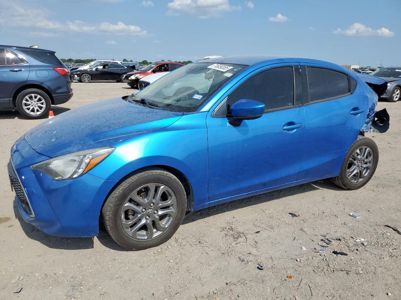 TOYOTA YARIS L 2019