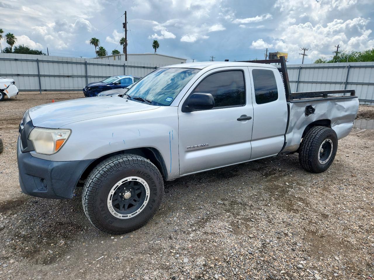 TOYOTA TACOMA ACC 2013