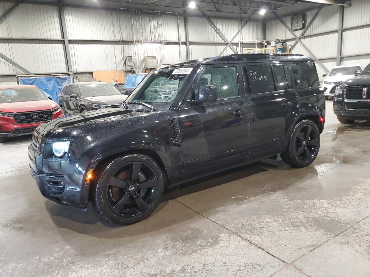 LAND ROVER DEFENDER 2024