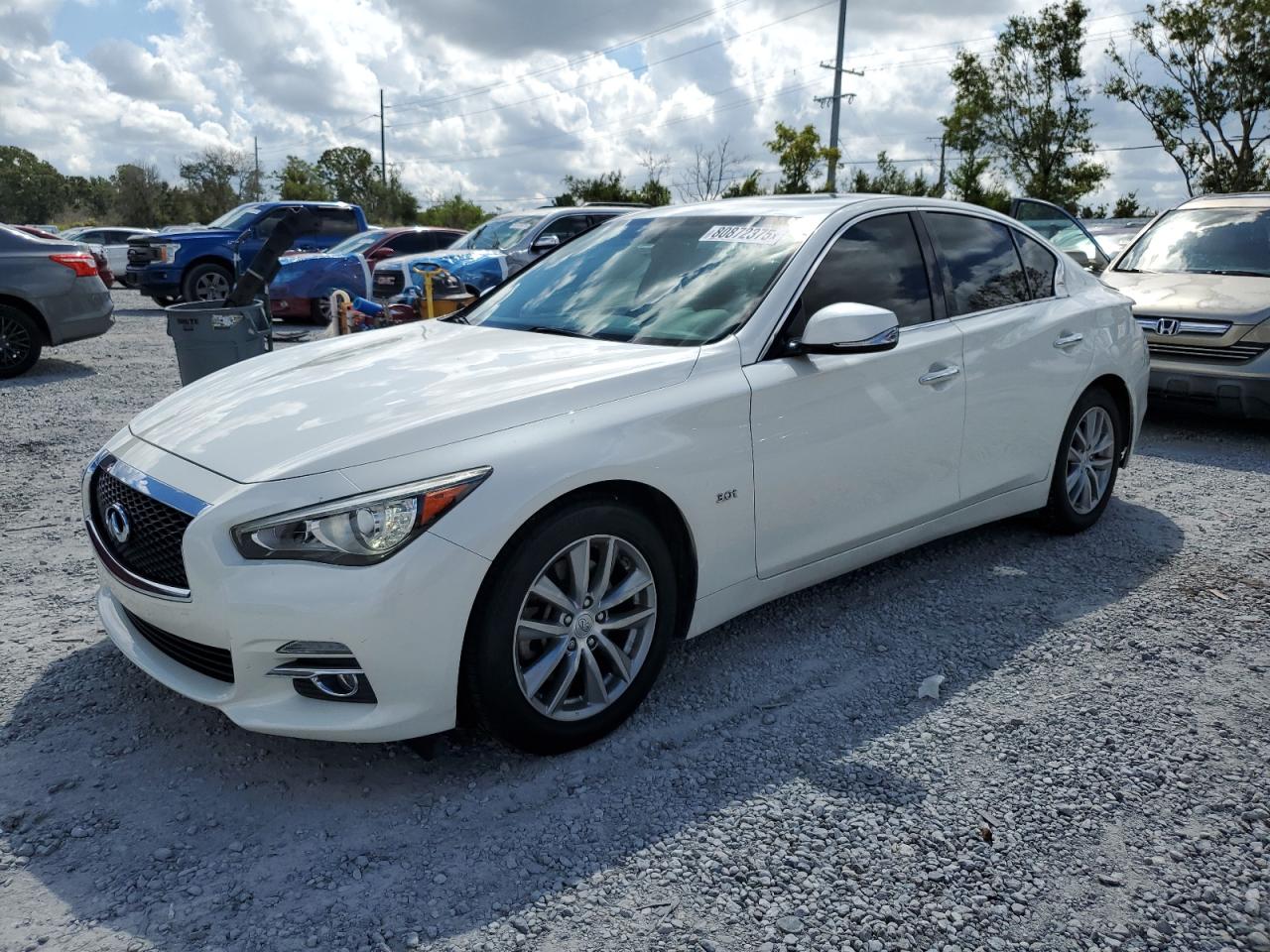 INFINITI Q50 PREMIU 2016