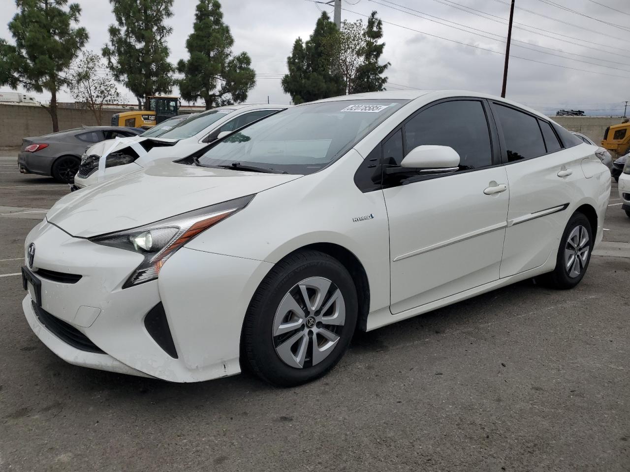 TOYOTA PRIUS 2016