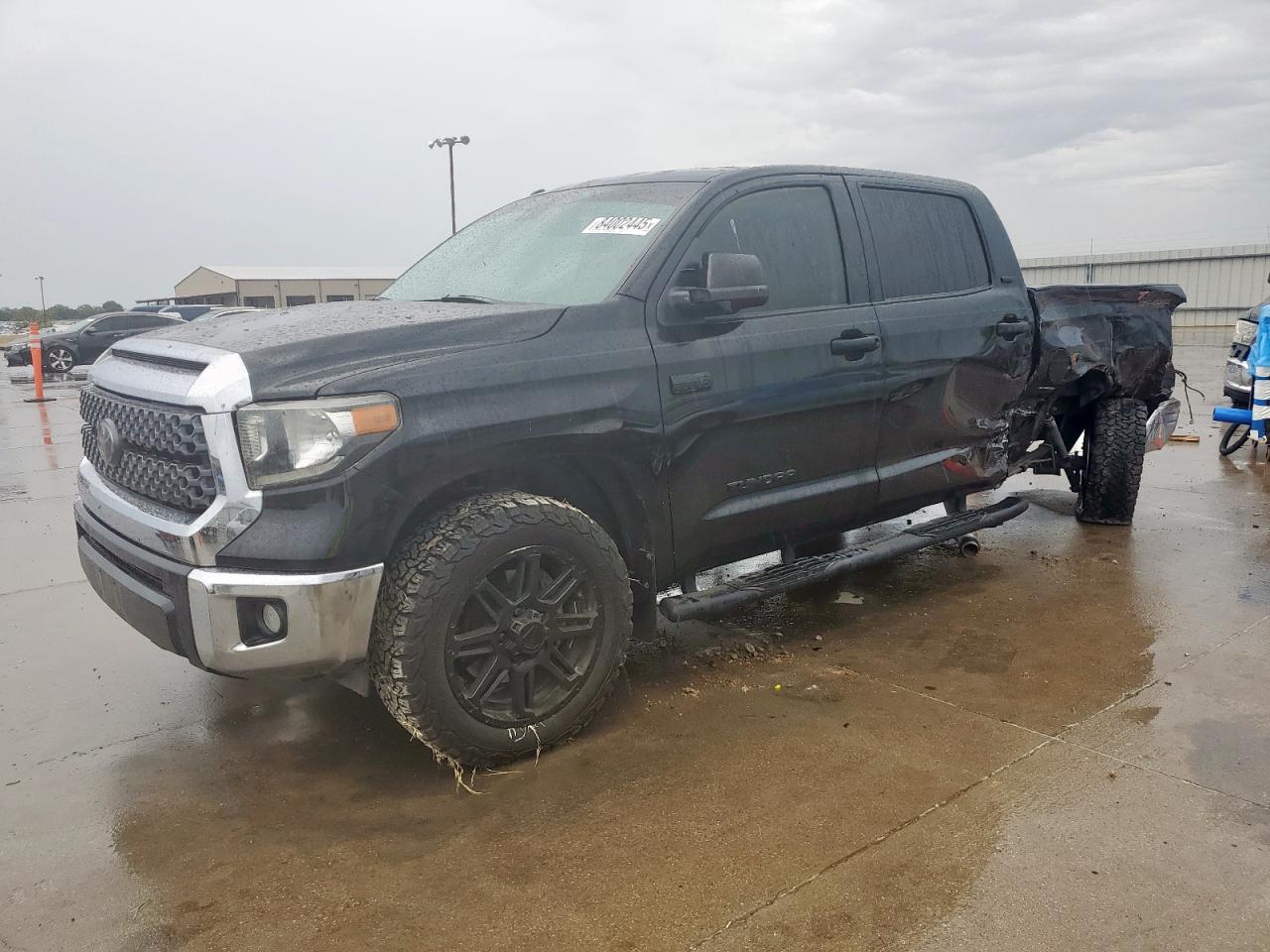TOYOTA TUNDRA CRE 2018