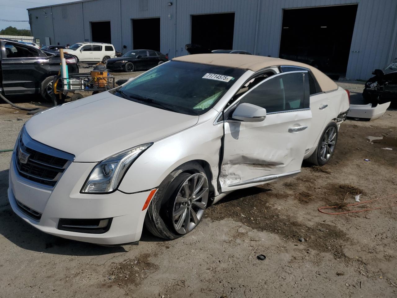 CADILLAC XTS 2017