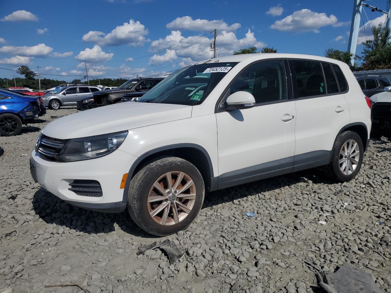 VOLKSWAGEN TIGUAN S 2014