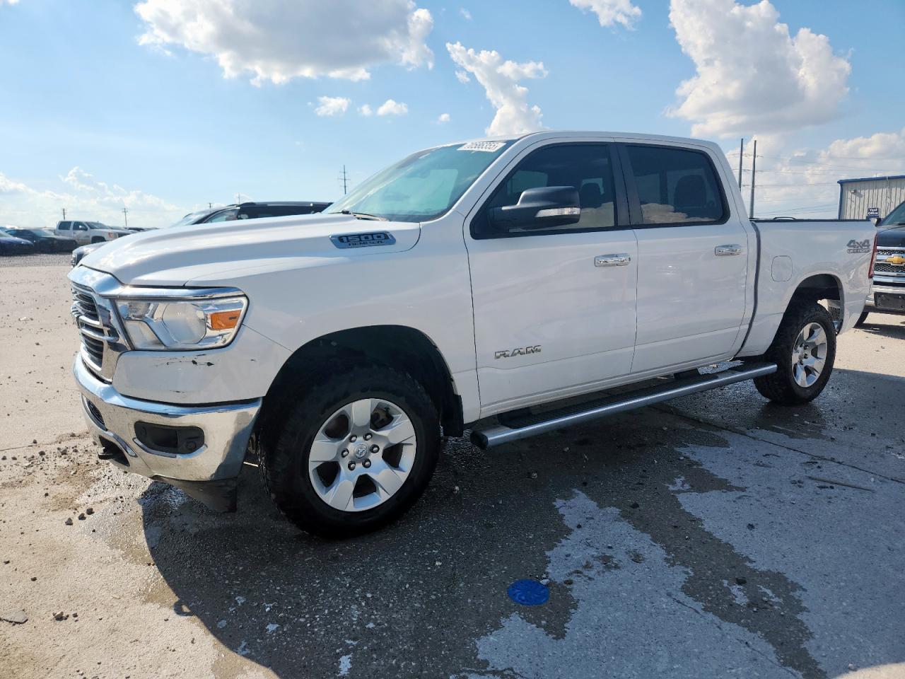 RAM 1500 BIG H 2020