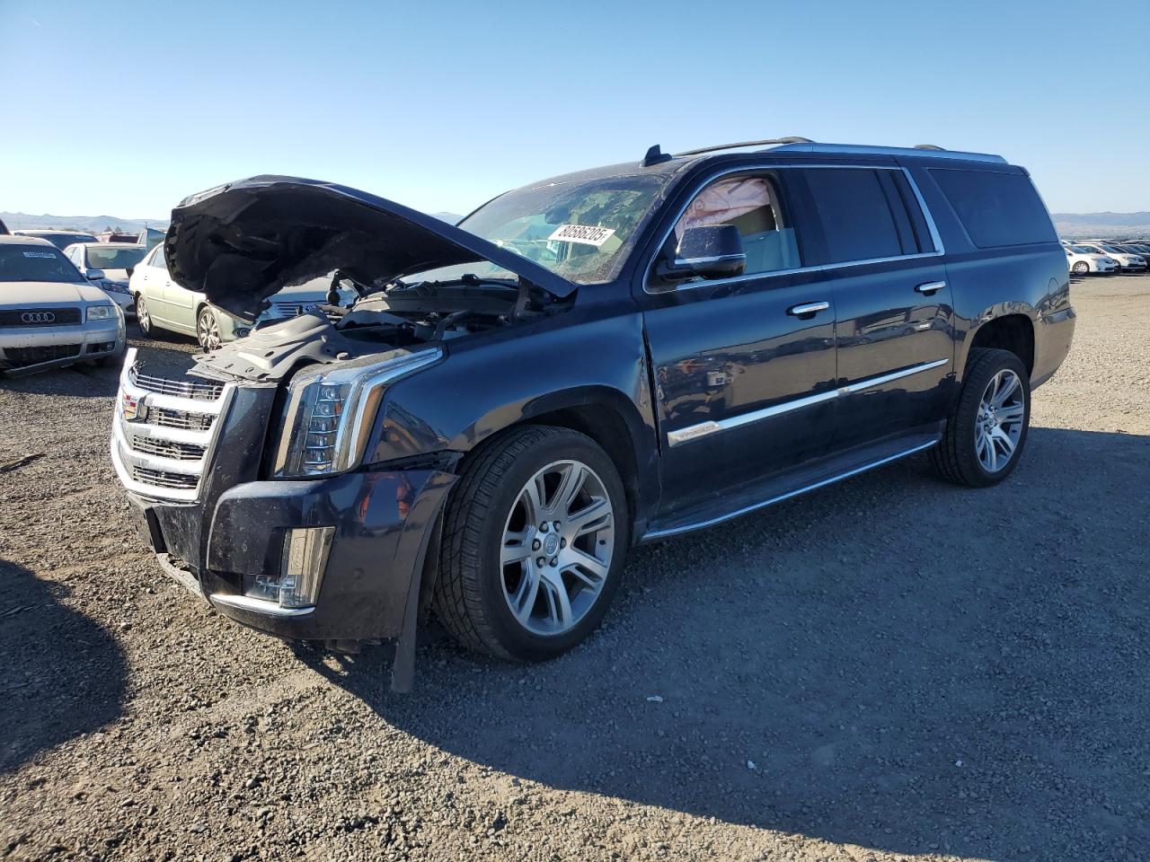 CADILLAC ESCALADE ESV LUXURY 2017