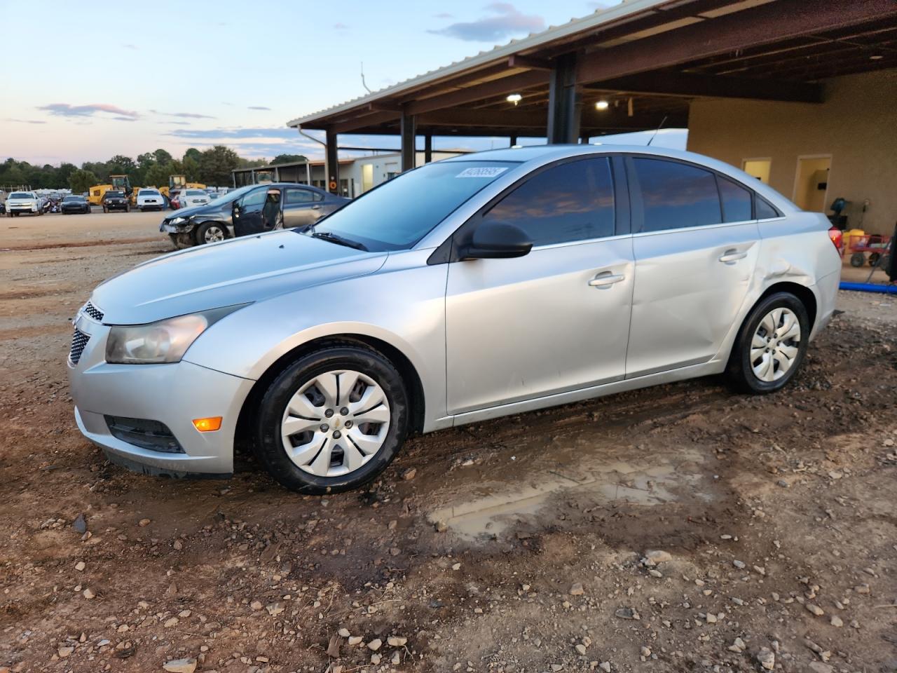CHEVROLET CRUZE LS 2012