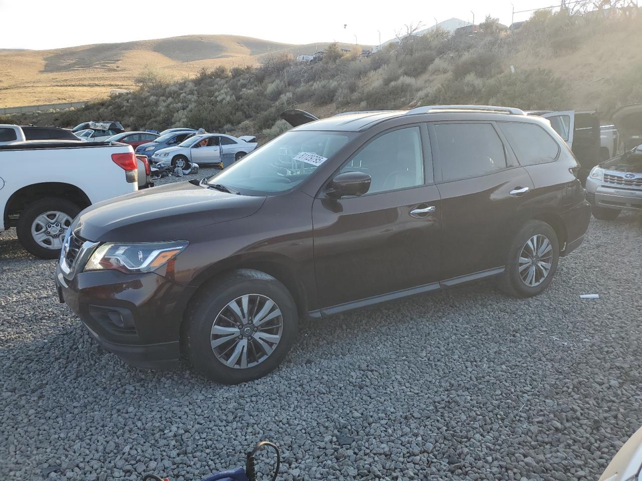NISSAN PATHFINDER 2020