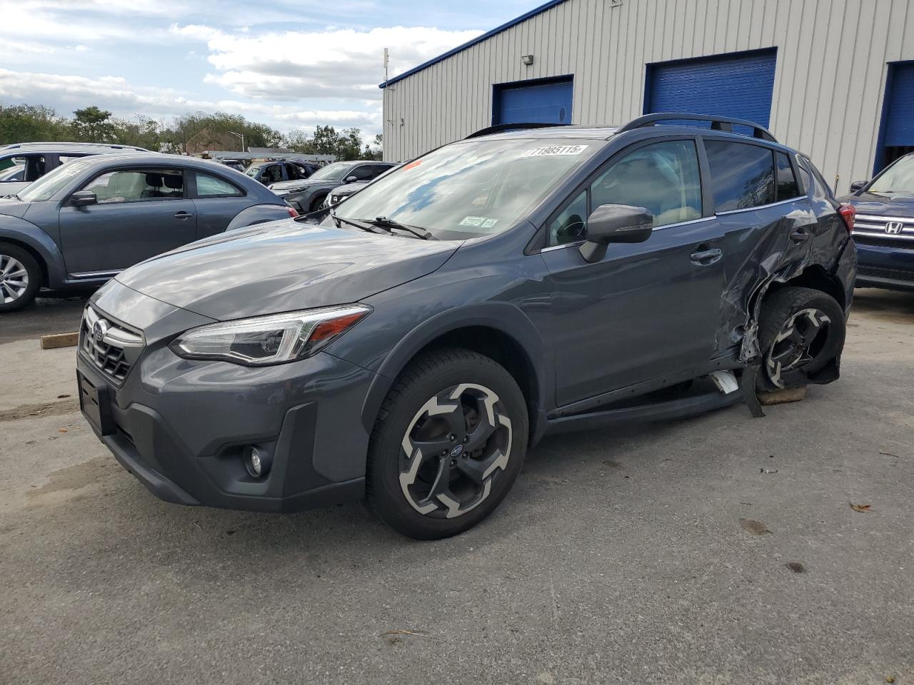 SUBARU CROSSTREK 2021