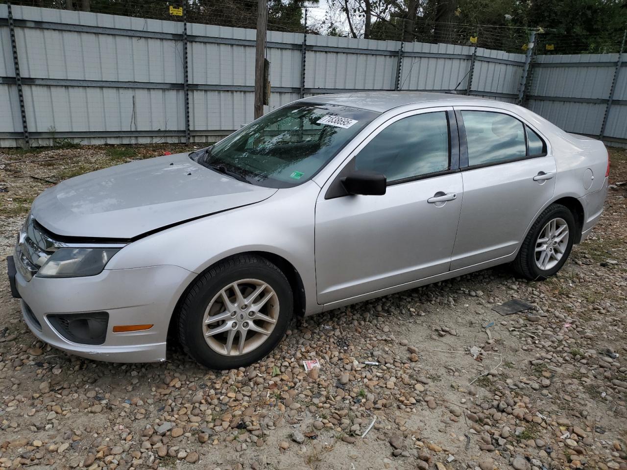 FORD FUSION S 2011