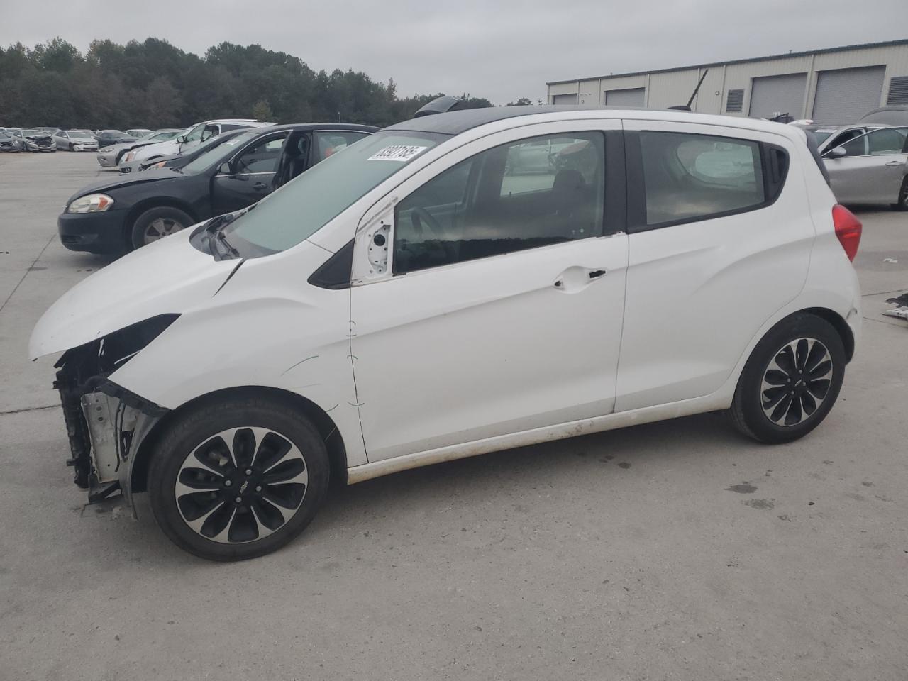 CHEVROLET SPARK 1LT 2021