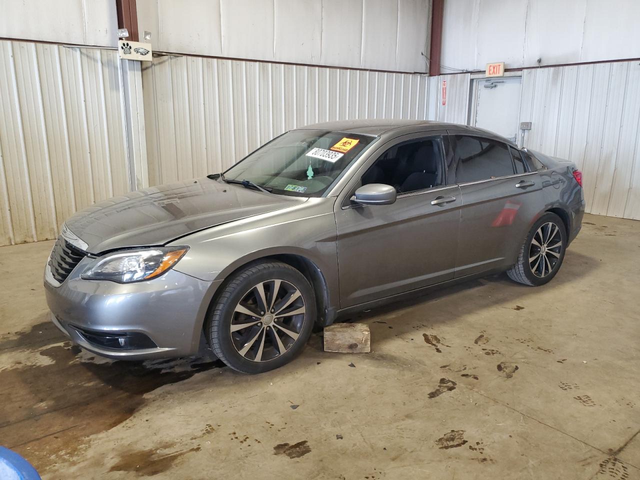 CHRYSLER 200 TOURIN 2013