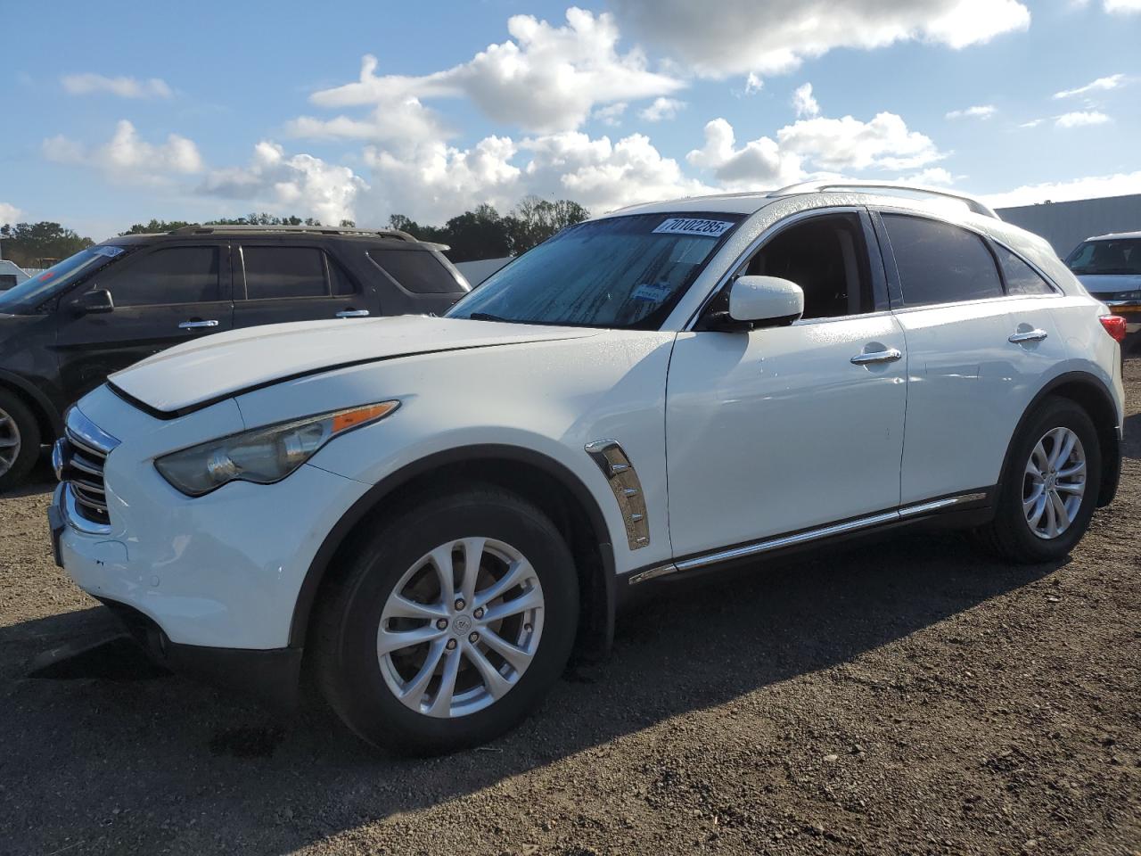 INFINITI FX35 2012